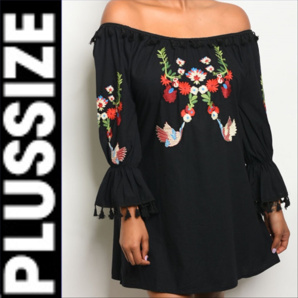 "PLUS SIZE" BOHO CHIC EMBROIDERED DETAILS DRESS